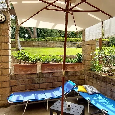 Apartment Confortevole Bilocale Giardino Doppio Parcheggio Punta Ala